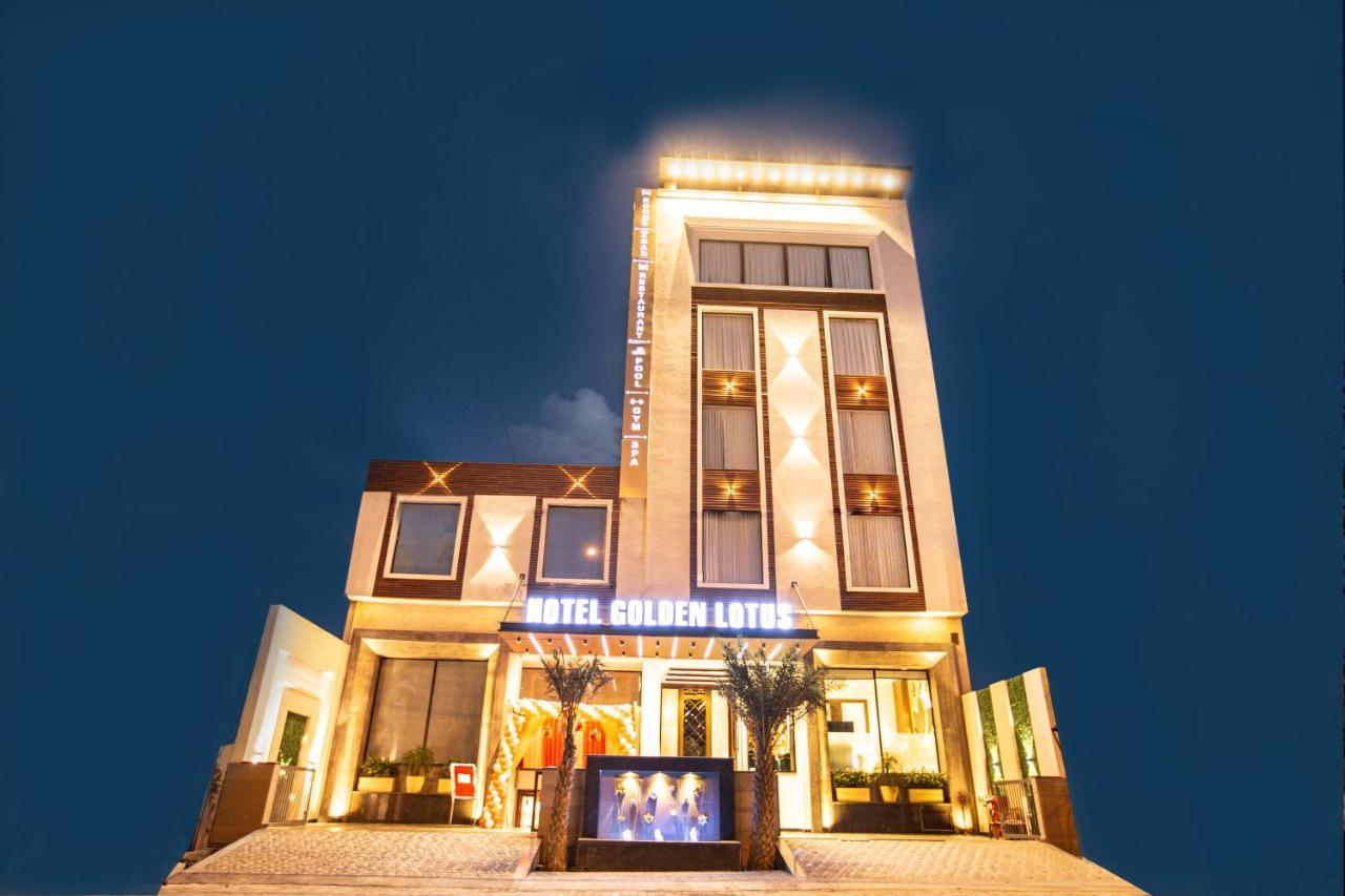 Hotel Golden Lotus Amritsar Dış mekan fotoğraf